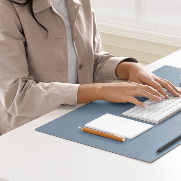 Uniq Hagen Wende-Büromatte - Blush Pink / Mist Green