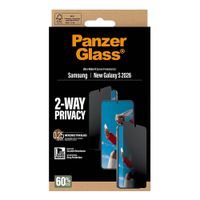PanzerGlass Ultra Wide Fit Antibakterieller Screen Protector mit Sichtschutz inkl. Applikator Samsung Galaxy S26