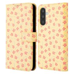 imoshion Design Klapphülle Samsung Galaxy A56 - Sunny Yellow Petite Flowers