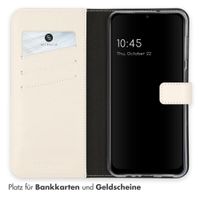 Selencia Echtleder Klapphülle Samsung Galaxy A13 (5G) / A04s - Greige