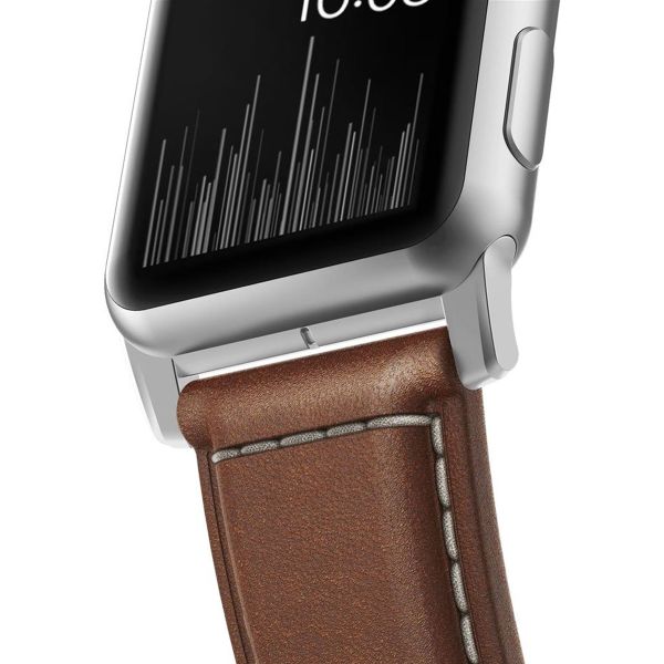 Nomad Traditionelles Lederarmband für das  Apple Watch Series 1 t/m 11 / SE / Ultra (44/45/46/49 mm) - Brown / Silver