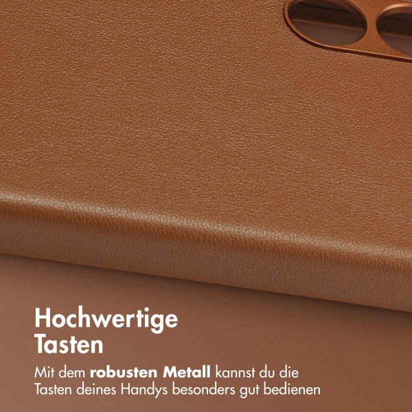 Accezz MagSafe Leather Backcover für das Samsung Galaxy S24 - Sienna Brown