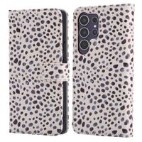 imoshion Design Klapphülle für das Samsung Galaxy S25 Ultra - Black And White Dots