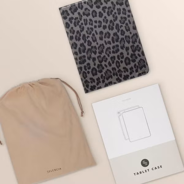 Selencia Sabi Klapphülle mit Leopardenmuster Apple iPad Air 11 Zoll (2025) M3 / (2024) M2 / Air 5 (2022) / Air 4 (2020) - Midnight Black