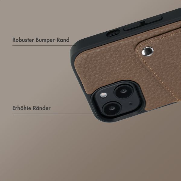 Selencia Riva Back Cover mit Kartenfach Apple iPhone 15 - Mocha Brown