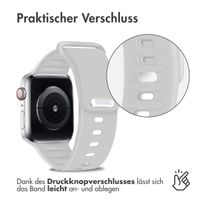 imoshion Silikonband für das Apple Watch Series 1-9 / SE - 38/40/41 mm / Series 10 - 42 mm - Hellgrau