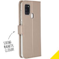 Accezz Wallet TPU Klapphülle für das Samsung Galaxy A21s - Gold