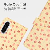 imoshion Design Klapphülle Samsung Galaxy A36 - Sunny Yellow Petite Flowers