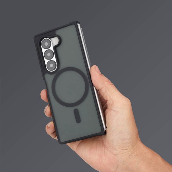 imoshion Color Guard Back Cover mit MagSafe Samsung Galaxy Z Fold 6 - Schwarz