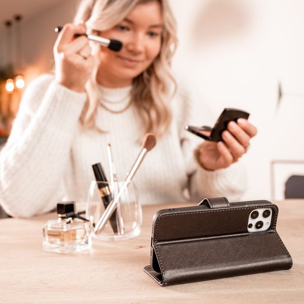 imoshion Design TPU Klapphülle Google Pixel 8 - Dandelion