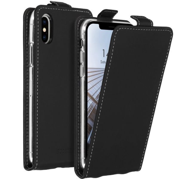 Accezz Schwarzer Flip Case für das iPhone Xs / X