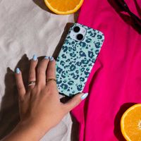 Selencia Vivid Tough Back Cover mit MagSafe für das iPhone 16 Pro - Wild Spots Light Blue