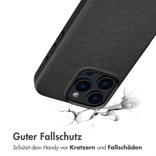 Accezz MagSafe Leather Backcover für das iPhone 16 Pro - Onyx Black