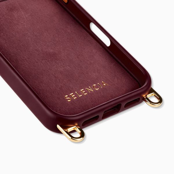 Selencia Rivièra Backcover mit MagSafe mit abnehmbaren Haken Apple iPhone 17 Pro - Bold Burgundy