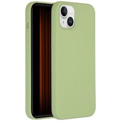 Accezz Liquid Silikoncase für das iPhone 15 Plus - Grün