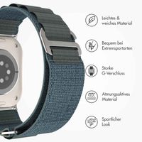 imoshion Nylon Alpine Armband für das  Apple Watch Series 1 t/m 11 / SE / Ultra (44/45/46/49 mm) - Blau