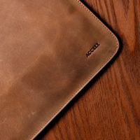 Accezz Leather Laptop Hülle Apple MacBook 13 Zoll - Laptop Sleeve - Cognac