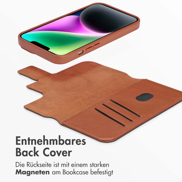 Accezz 2-in-1 Klapphülle aus Leder mit MagSafe für das iPhone 14 - Sienna Brown