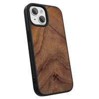 Woodcessories Bumper Case MagSafe für das iPhone 15 - Walnut