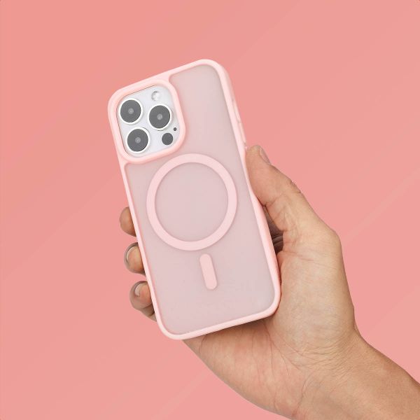 imoshion Color Guard Back Cover mit MagSafe Apple iPhone 13 Pro - Hellrosa