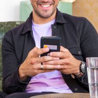 Accezz Premium Leather Slim Klapphülle Apple iPhone 14 - Dunkelblau