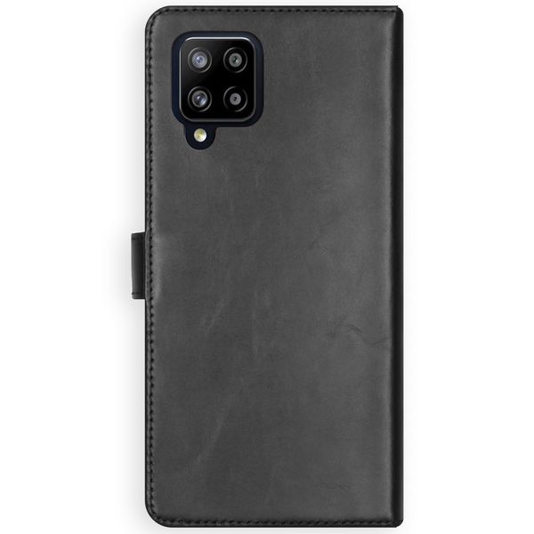 Selencia Echtleder Klapphülle Samsung Galaxy A42 - Schwarz