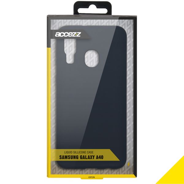 Accezz Liquid Silikoncase Schwarz für das Samsung Galaxy A40