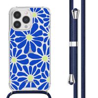 imoshion Design Hülle mit Band für das iPhone 13 Pro Max - Cobalt Blue Flowers Connect