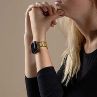 Selencia Sparkle Armband für das  Apple Watch Series 1 t/m 9 / SE (38/40/41 mm) | Series 10 / 11 (42 mm) - Gold