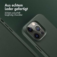 Accezz MagSafe Leather Backcover Apple iPhone 14 Pro - Cedar Green