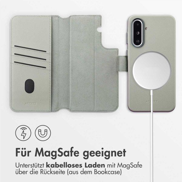 Accezz 2-in-1 Klapphülle aus Leder mit MagSafe Samsung Galaxy A36 / A56 - Light Grey