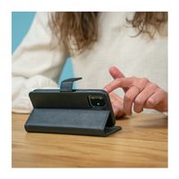 imoshion Luxuriöse Klapphülle Motorola Moto G9 Power - Schwarz