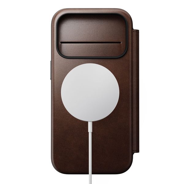 Nomad Modern Horween Leather Folio Bookcase mit MagSafe Apple iPhone 17 Pro - Rustic Brown