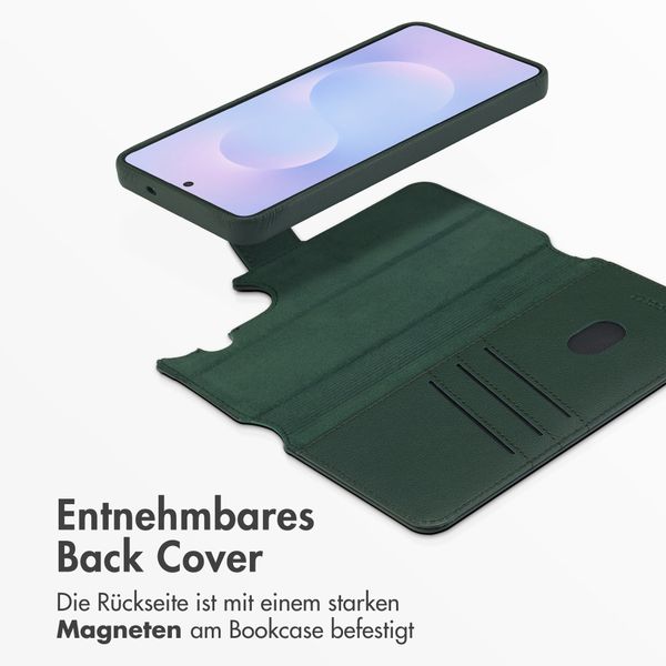 Accezz 2-in-1 Klapphülle aus Leder mit MagSafe Samsung Galaxy S26 Plus - Cedar Green