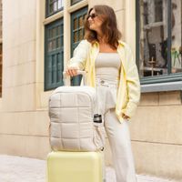 Selencia Vaya Puffy Laptop Rucksack 16 Zoll - Soft Ivory