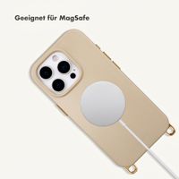 Selencia Rivièra Backcover mit MagSafe mit abnehmbaren Haken Apple iPhone 16 Pro - Milky Latte