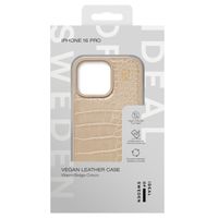 iDeal of Sweden Vegan Leather Back Cover für das iPhone 16 Pro - Warm Beige Croco