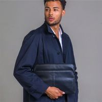 dbramante1928 Skagen Pro+ Sleeve - Laptop Hülle 13 Zoll - Laptop Sleeve - Echtes Leder - Apple MacBook Pro 13 Zoll / Air 13 Zoll - Black