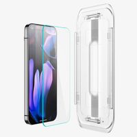 Spigen GLAStR Fit Displayschutzfolie + Applicator für das Google Pixel 9 Pro XL