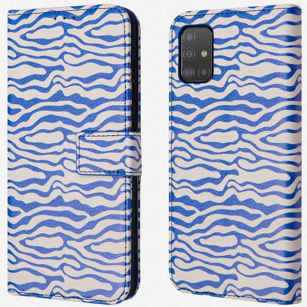 imoshion ﻿Design Klapphülle für das Samsung Galaxy A51 - White Blue Stripes