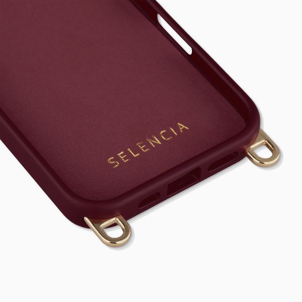 Selencia Rivièra Backcover mit MagSafe mit abnehmbaren Haken Apple iPhone 17 - Bold Burgundy