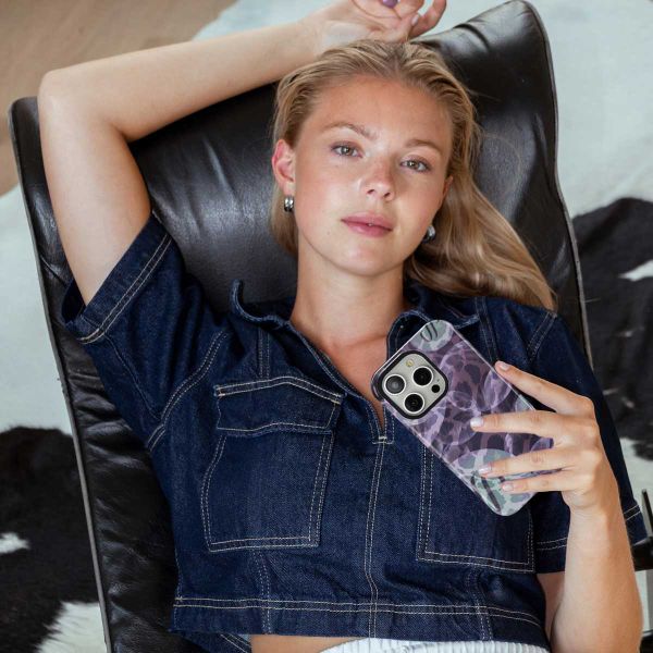 Selencia Vivid Rückabdeckung mit MagSafe Apple iPhone 15 Pro - Leo Bubble Green