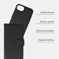imoshion Herausnehmbare 2-in-1 Luxus-Bookcase Apple iPhone 17e / 16e - Schwarz