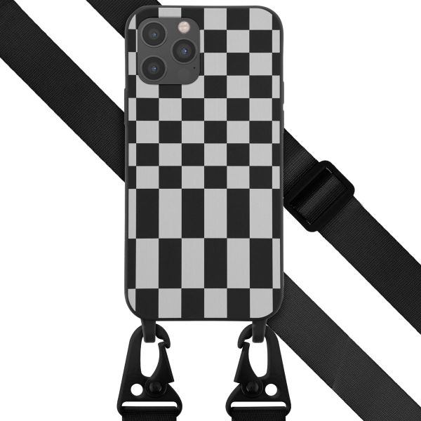 Selencia Silikonhülle design mit abnehmbarem Band für das iPhone 12 (Pro) - Irregular Check Black