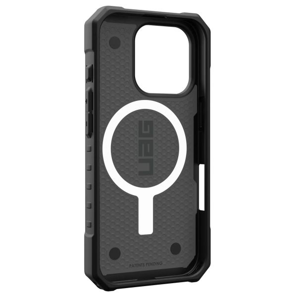 UAG Pathfinder Case für das iPhone 16 Pro - Geo Camo