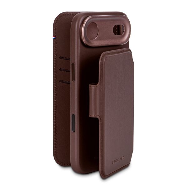 Decoded 2 in 1 Leather Klapphülle MagSafe Apple iPhone Air - Chocolate Brown