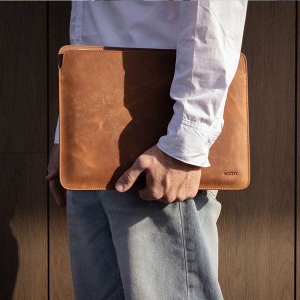 Accezz Leather Laptop Hülle Apple MacBook 13 Zoll - Laptop Sleeve - Cognac
