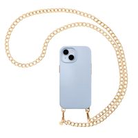 Selencia Rivièra MagSafe Backcover mit abnehmbaren Haken für das Apple iPhone 15 - Powder Blue + Bold Chain (130 cm) - Gold