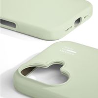 iDeal of Sweden Silikonhülle mit MagSafe Apple iPhone 17 - Sage Green