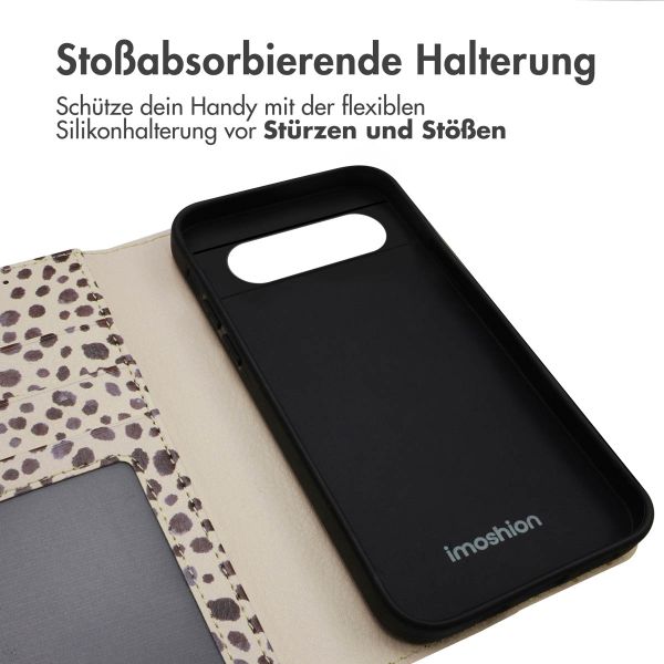 imoshion Design Klapphülle für das Google Pixel 8a - Black And White Dots